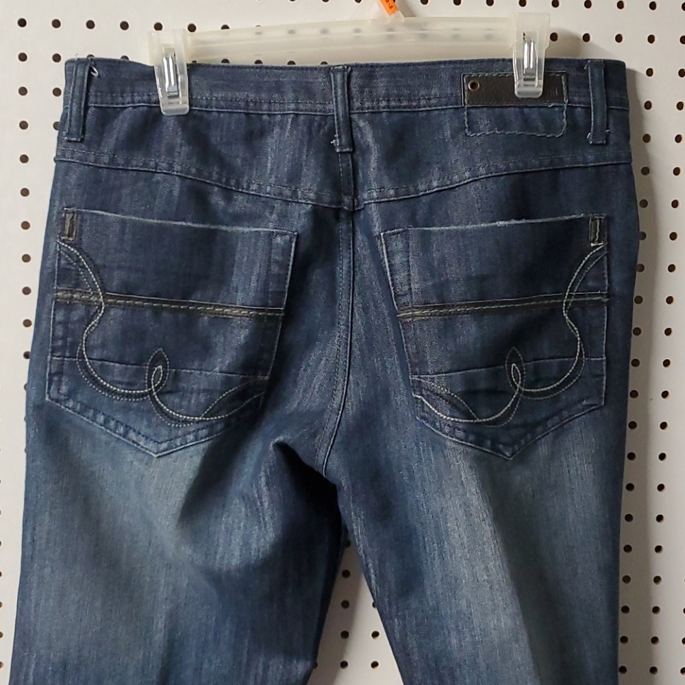 Jeans - Picture 6 of 7
